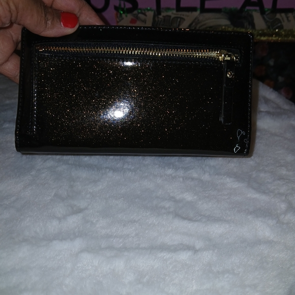 Kate Spade Black Wallet - Picture 5 of 5